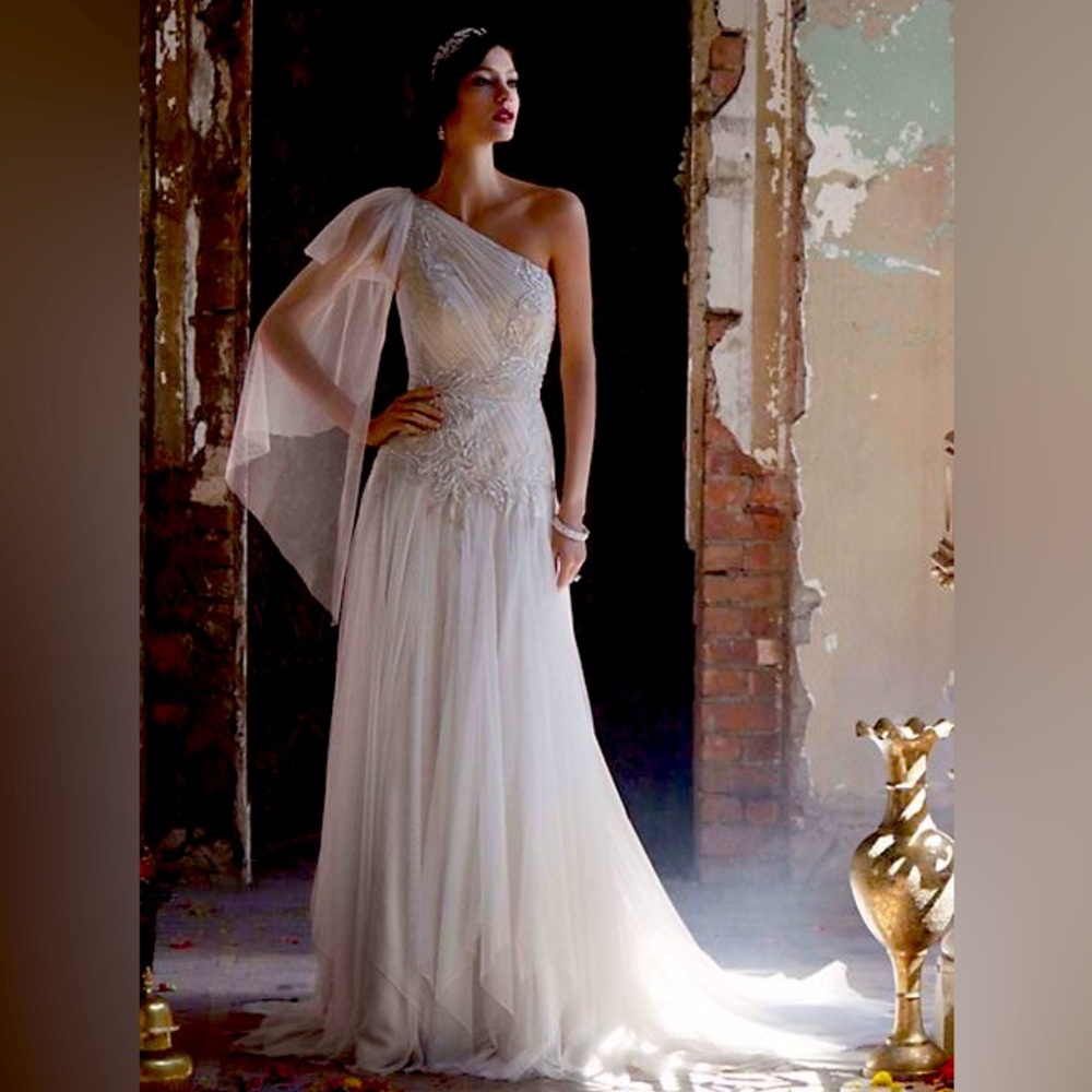 Galina Signature One-shoulder Wedding gown